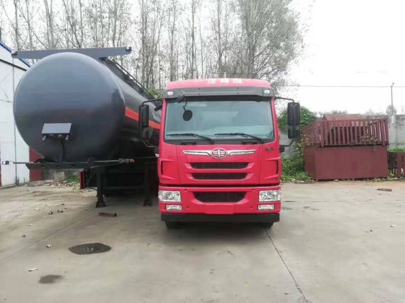 解放單橋8.8方鹽酸運(yùn)輸車(chē)