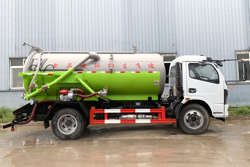 國(guó)六大多利卡 8方 吸污車(chē)