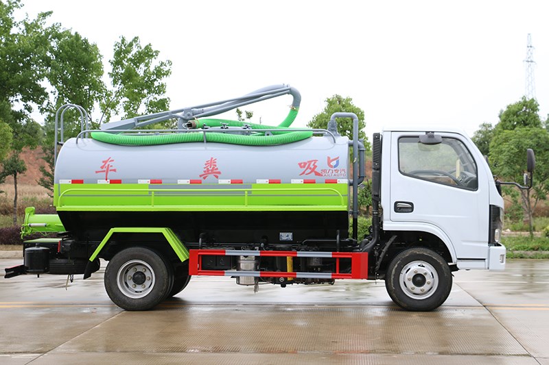 國(guó)六 東風(fēng)小福瑞卡 5方吸糞車