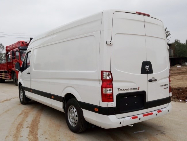 福田圖雅諾商務(wù)冷藏車(chē)