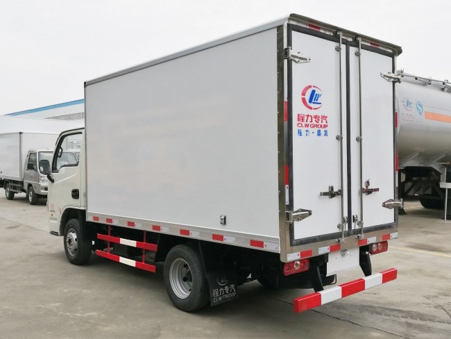 (廂長(zhǎng)3.2米)躍進(jìn)小福星冷藏車(chē)