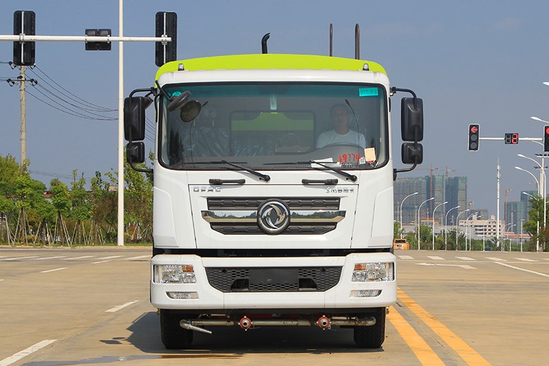 國六東風(fēng)D9 10噸(方罐)抑塵車