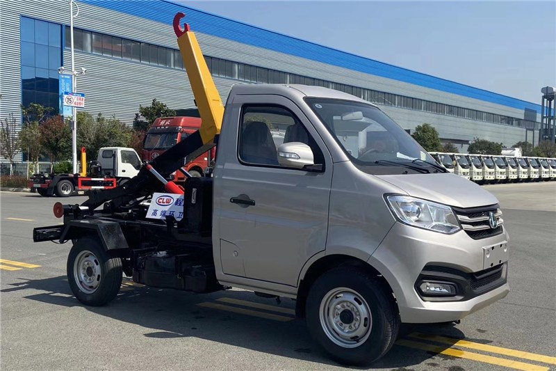 國六長安汽油藍牌 2-3方 勾臂垃圾車