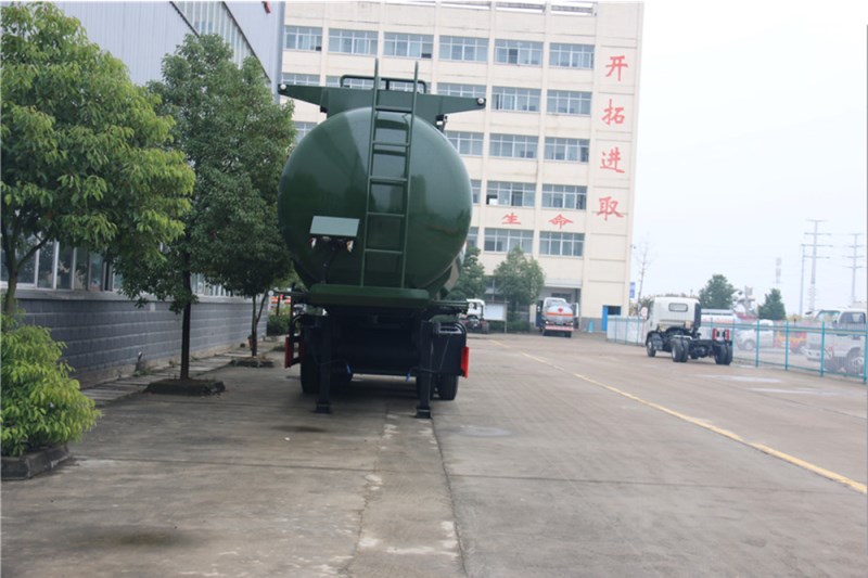 28方鹽酸(硫酸)化工半掛車